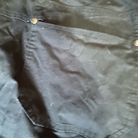 💚3/$25 size 20W black capris - Picture 6 of 11